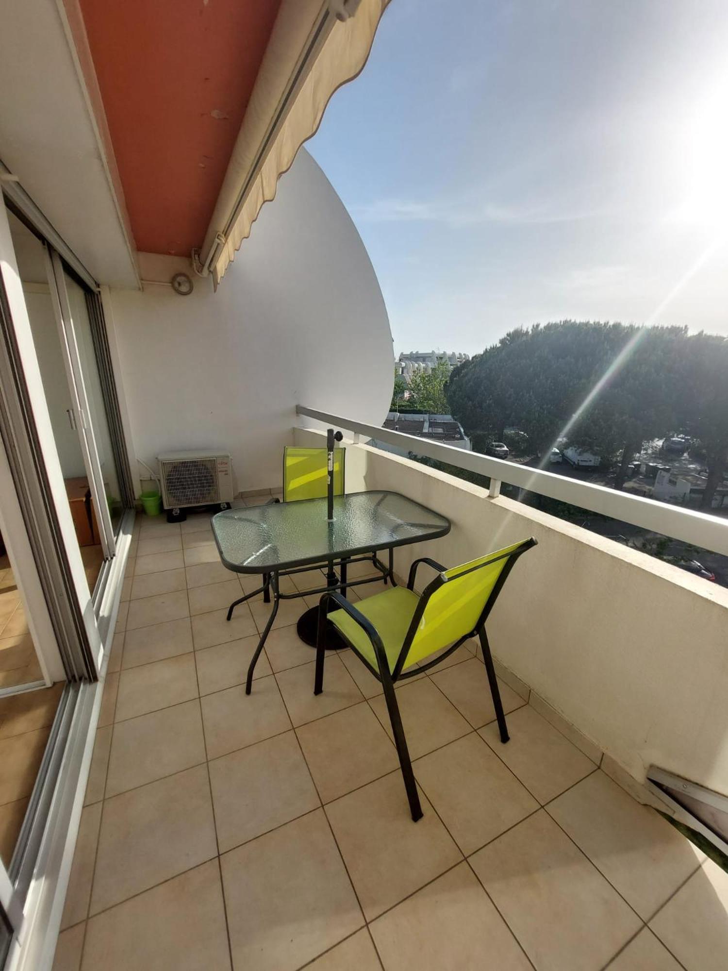 Joli Studio Avec Piscine A 200M De La Plage Parking Prive Ла-Гранд-Мот Экстерьер фото